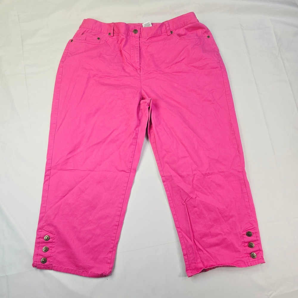 Ruby Red Capri Pants Women's Size 18W Pink Button Hem Cropped Trousers